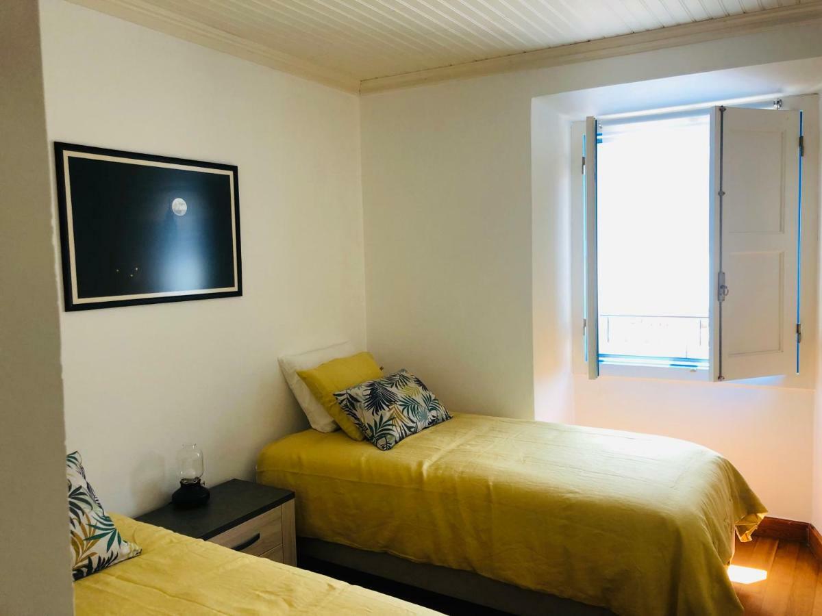 Apartament 4U Alojamento - Casa De Monas Constância Zewnętrze zdjęcie